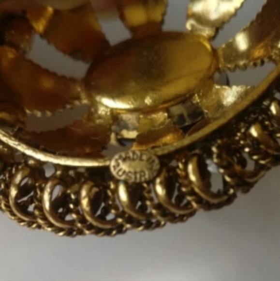 Vintage 60s Signed Austria Filigree Brooch - Picture 12 of 13